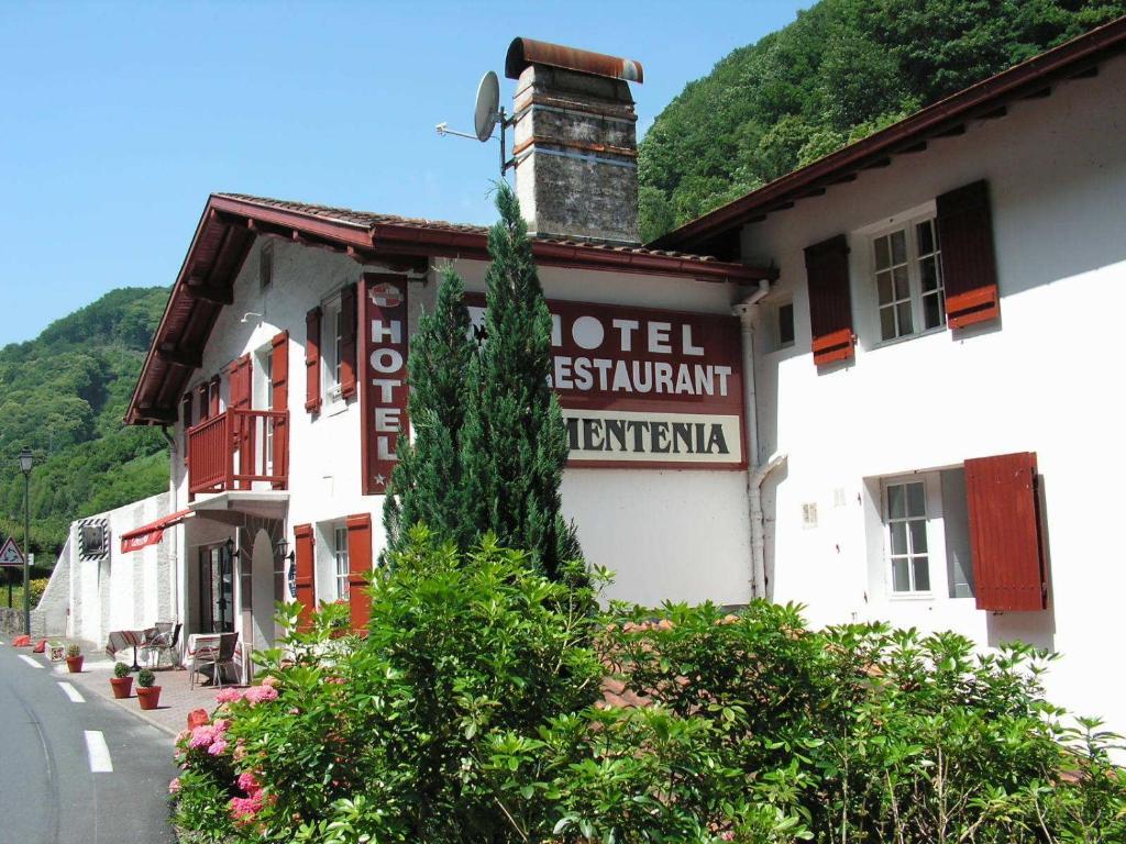 Arnéguy Hotel Le Clementenia מראה חיצוני תמונה